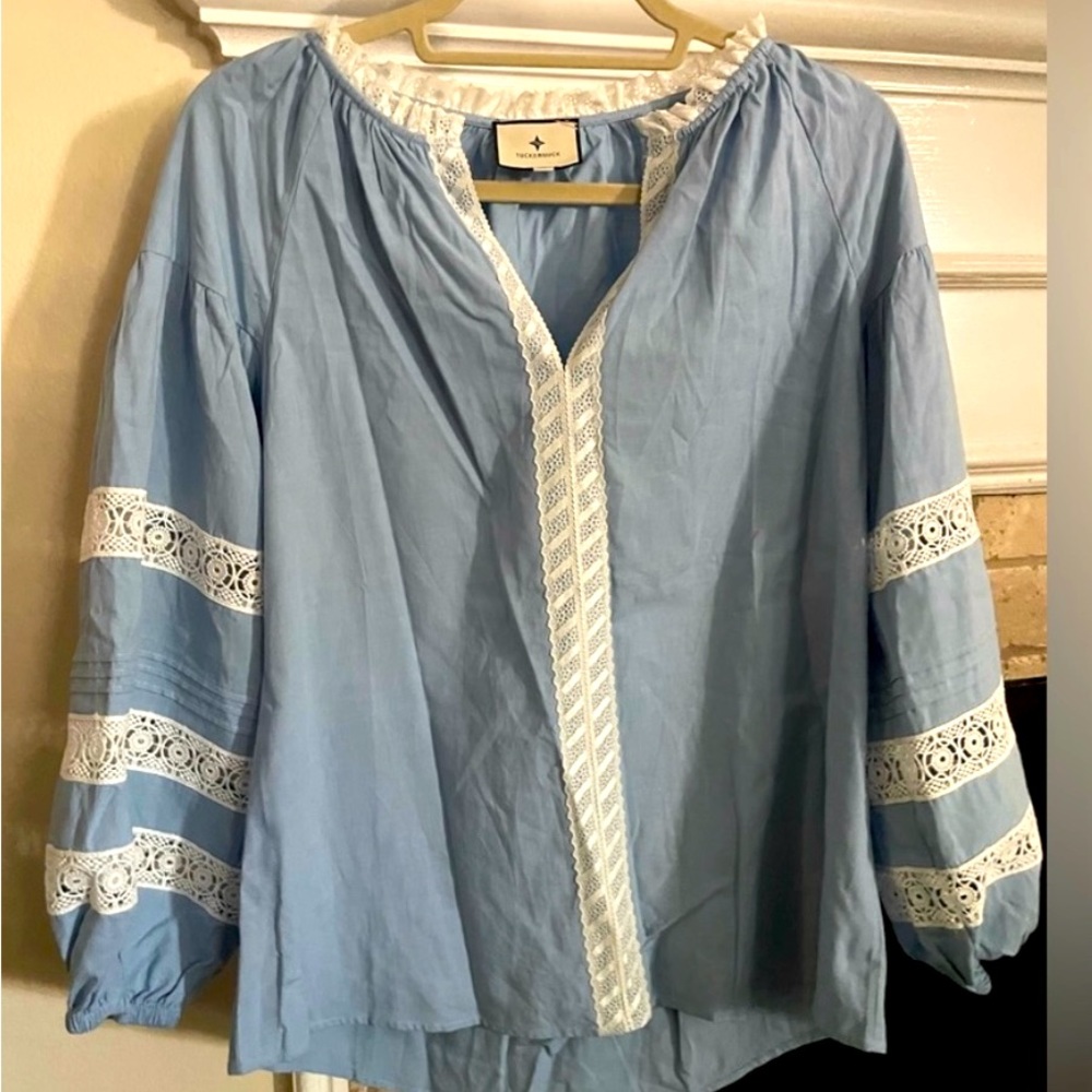 Tuckernuck blouse